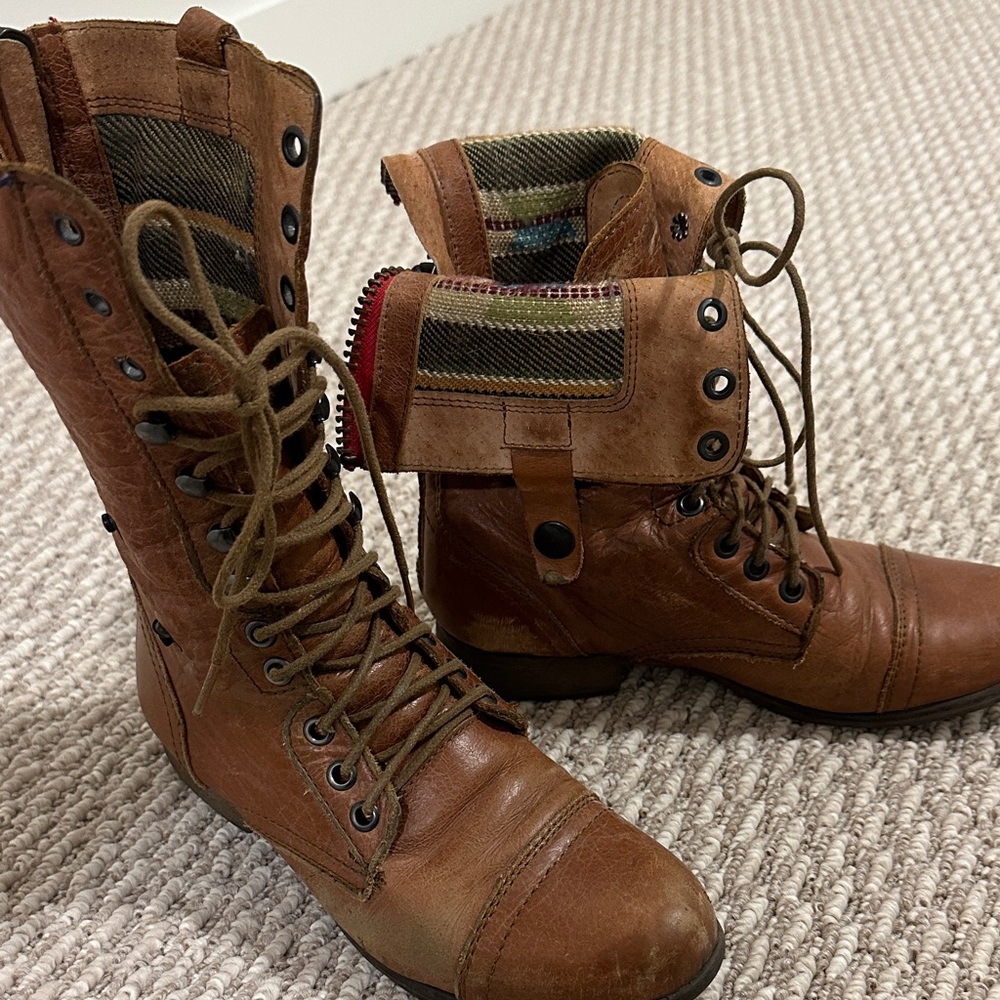 Steve Madden Multicolor Plaid Lined Boots